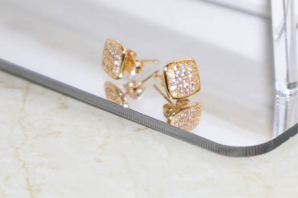 Everyday gem earrings