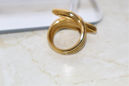 Liora Bloom Ring