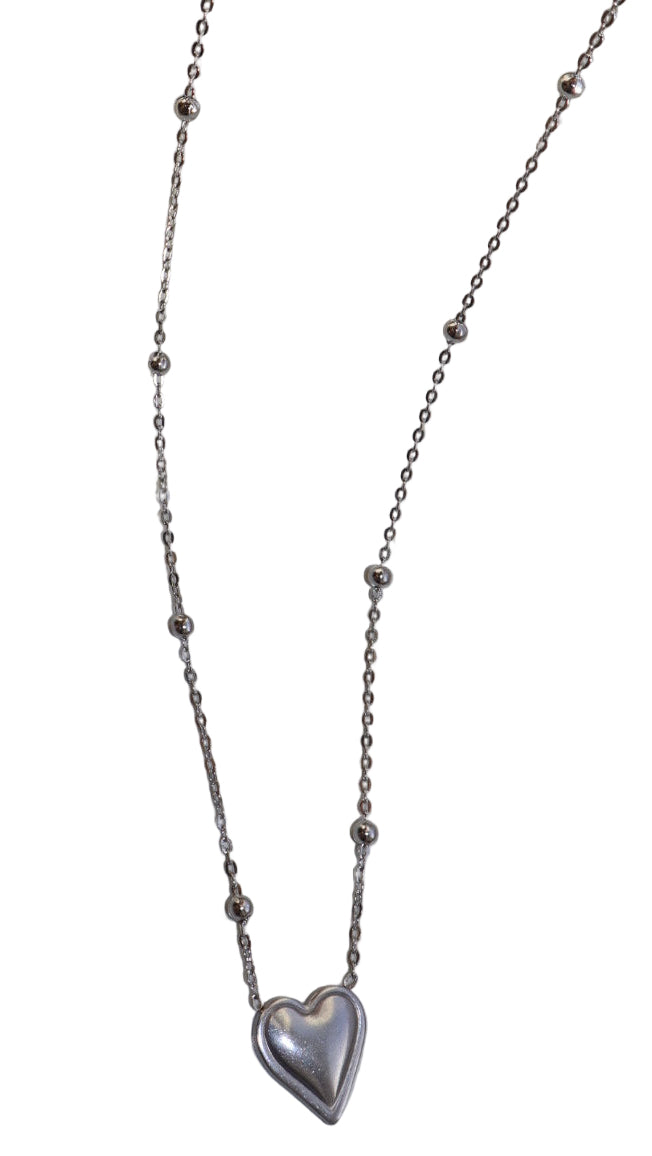 Amora necklace