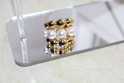 Tiny celebrations ring