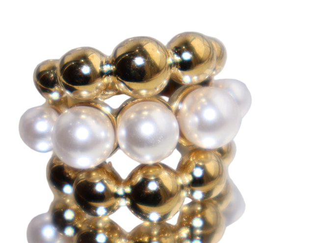 Tiny celebrations ring